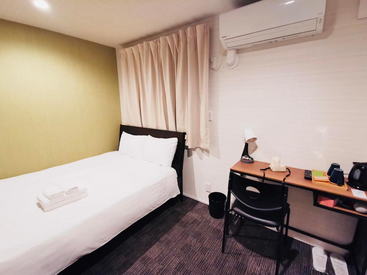 Glou Higashi Shinjuku Hotel Tokio Exterior foto